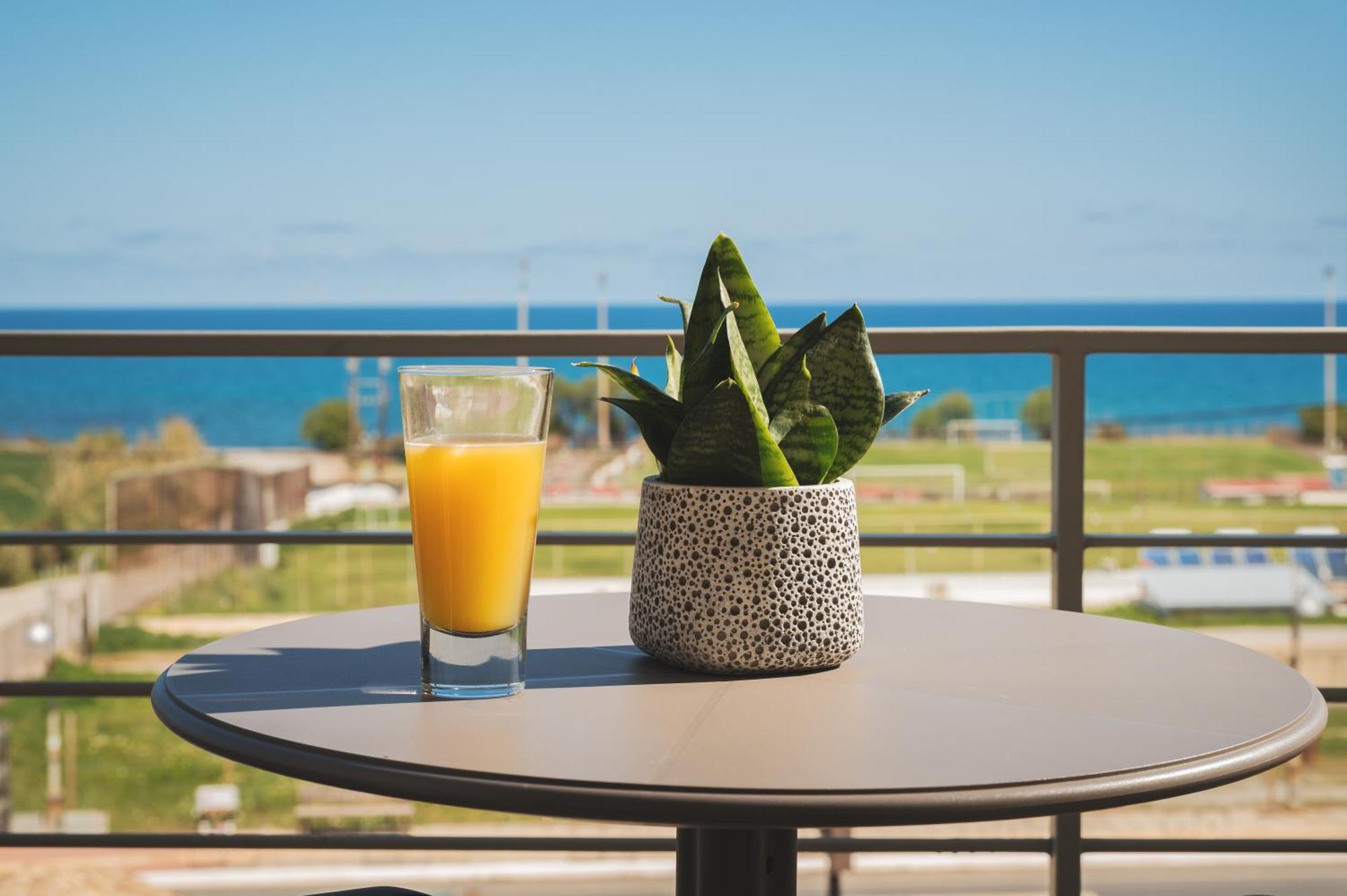 Mistral Hotel - For Solo Travelers Maleme Zewnętrze zdjęcie